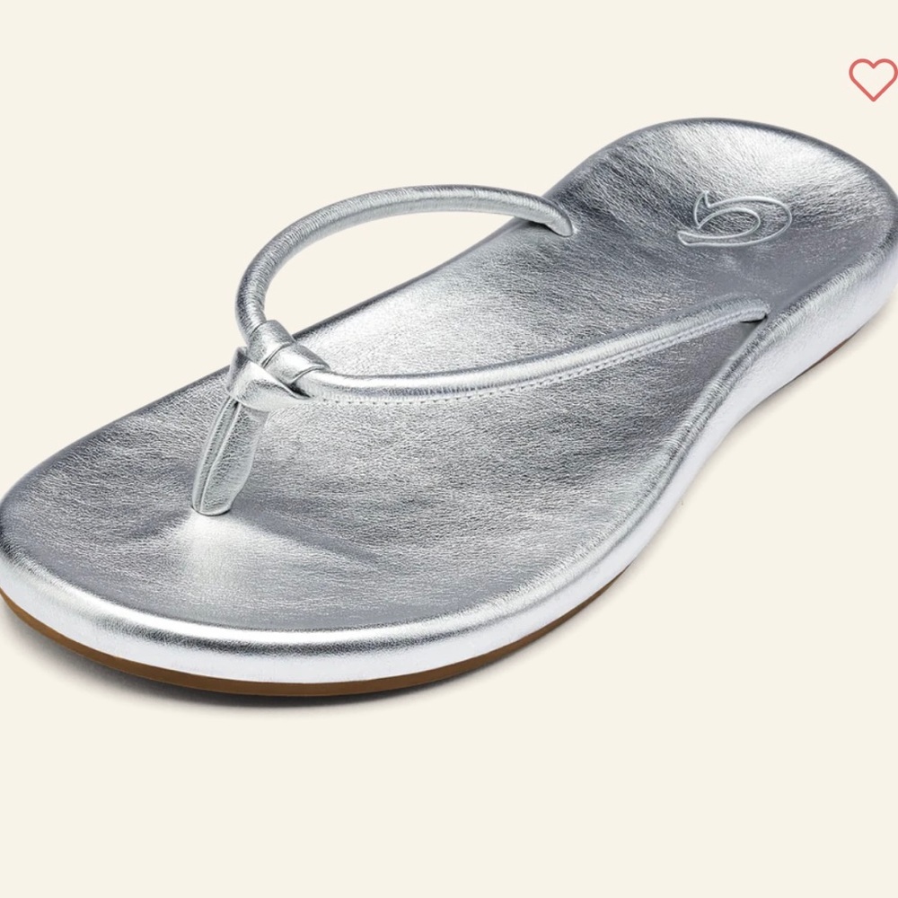OluKai Huawai sandals, new without box, size 8